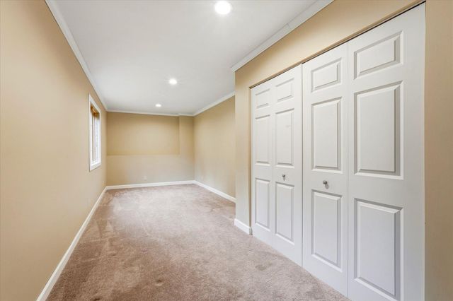 33644 Oasis Road, Center City, MN 55012