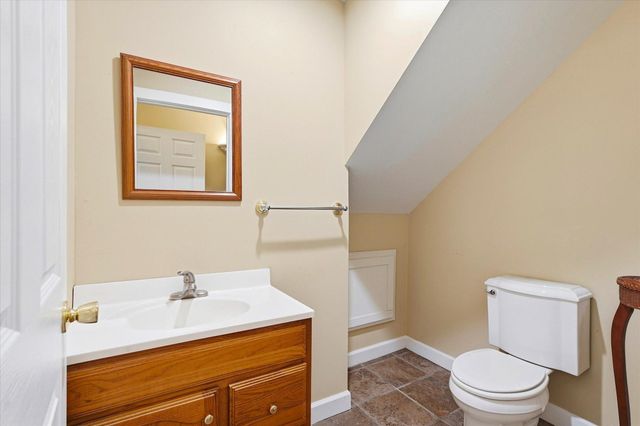 33644 Oasis Road, Center City, MN 55012