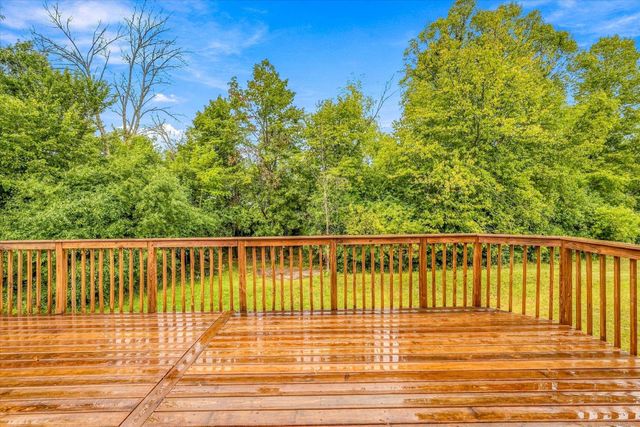 33644 Oasis Road, Center City, MN 55012