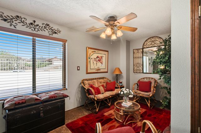 980 Hillside Circle SW, Los Lunas, NM 87031