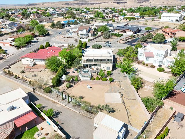 980 Hillside Circle SW, Los Lunas, NM 87031