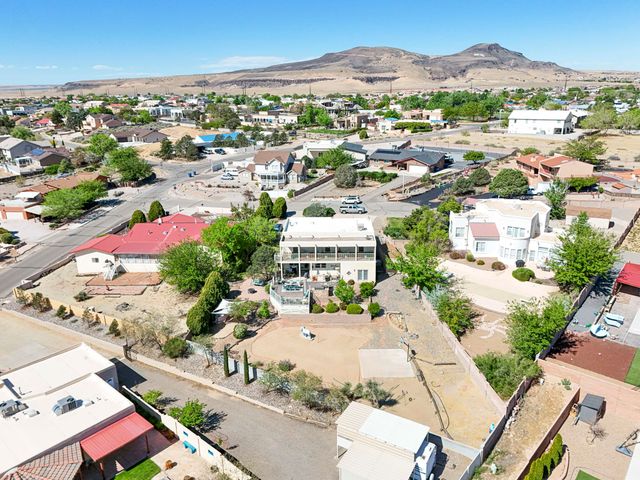 980 Hillside Circle SW, Los Lunas, NM 87031