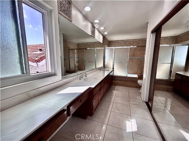 10 Bluff Point Court, Pomona, CA 91766