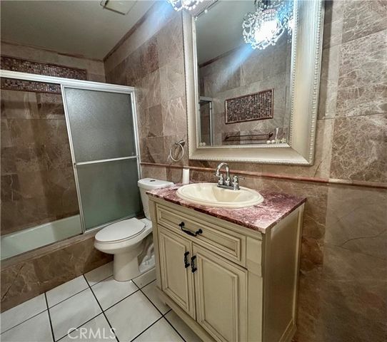 10 Bluff Point Court, Pomona, CA 91766