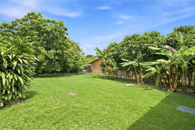 2920 SW 38th Court 0, Miami, FL 33134