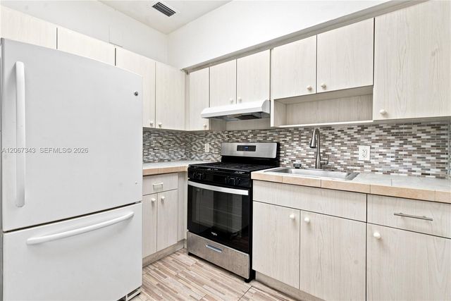 2920 SW 38th Court 0, Miami, FL 33134