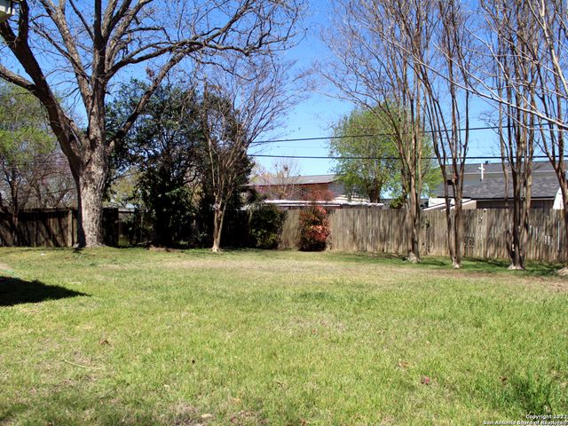 127 Summertime, San Antonio, TX 78216