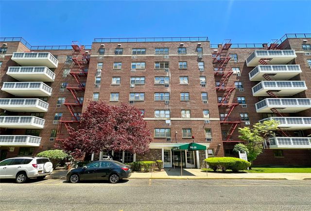 86-10 151St Avenue 3E, Howard Beach, NY 11414