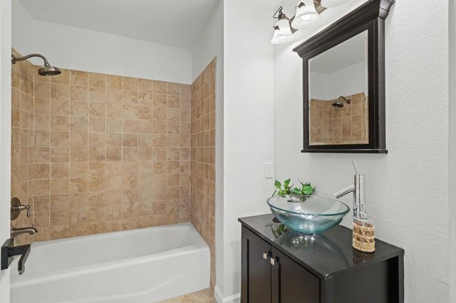 6209 Glenhurst Way, Citrus Heights, CA 95621