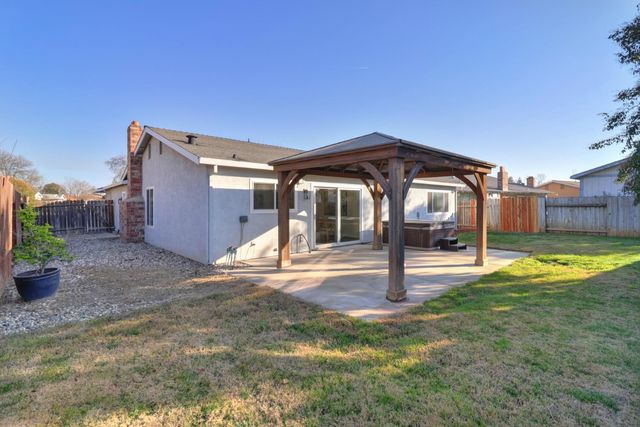 6209 Glenhurst Way, Citrus Heights, CA 95621