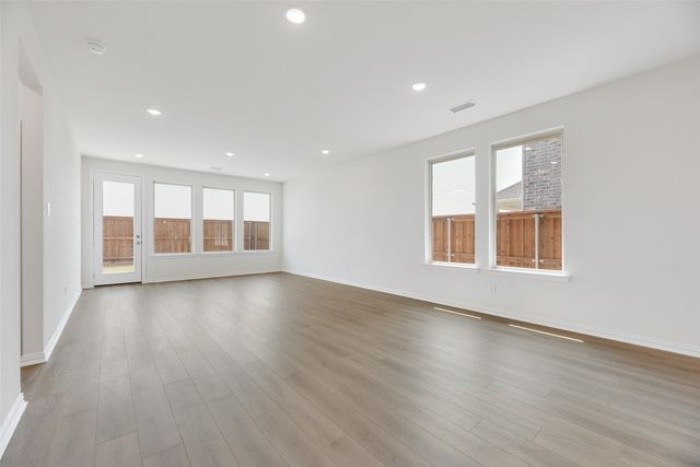 153 Ashbrook Street, Little Elm, TX 75068