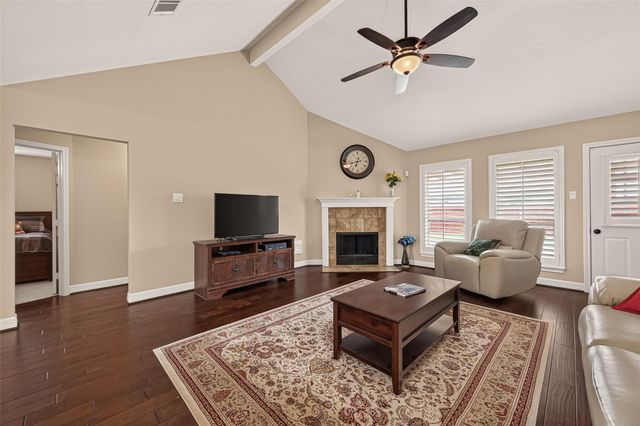 3413 Blue Wing Drive, Dickinson, TX 77539