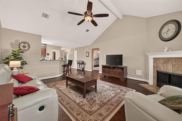 3413 Blue Wing Drive, Dickinson, TX 77539