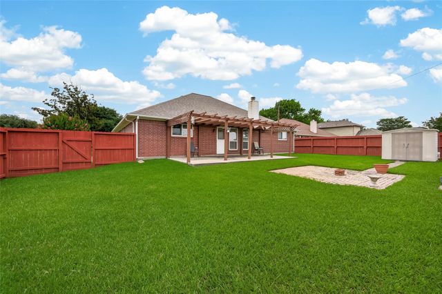 3413 Blue Wing Drive, Dickinson, TX 77539