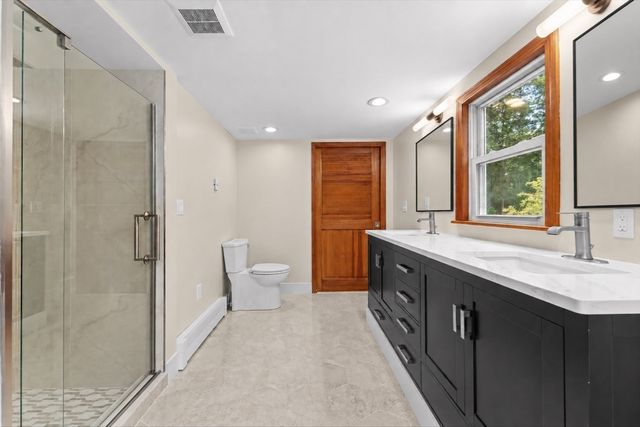 82 Boston Rd, Sutton, MA 01590