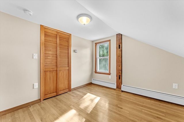 82 Boston Rd, Sutton, MA 01590
