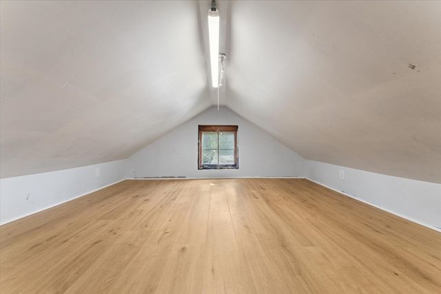 82 Boston Rd, Sutton, MA 01590