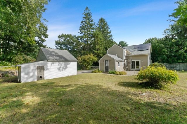 82 Boston Rd, Sutton, MA 01590