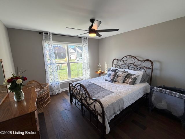 130 Burlington Ct, Mt Washington, KY 40047