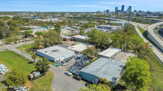 521 COPELAND Street, Jacksonville, FL 32204