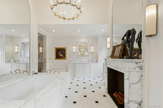 2 Fargo Lane, Irvington, NY 10533