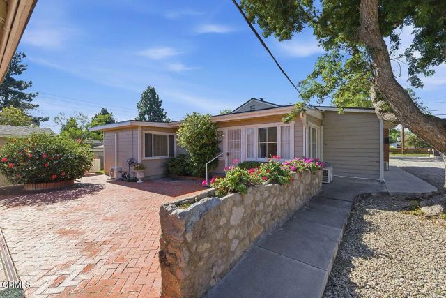 78 W Loop Drive, Camarillo, CA 93010