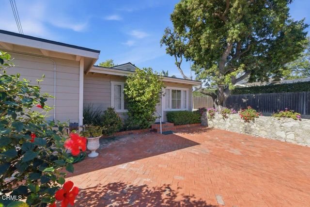 78 W Loop Drive, Camarillo, CA 93010