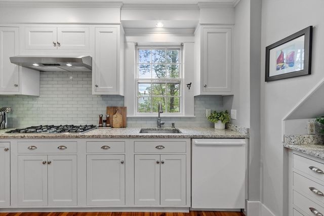 77 Centre Street, Danvers, MA 01923