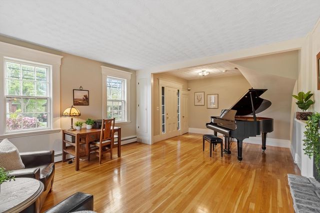 77 Centre Street, Danvers, MA 01923