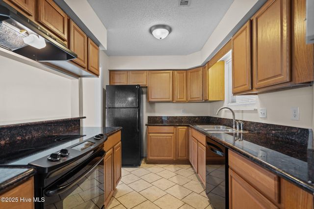 702 Azalea Drive 495, Hampstead, NC 28443