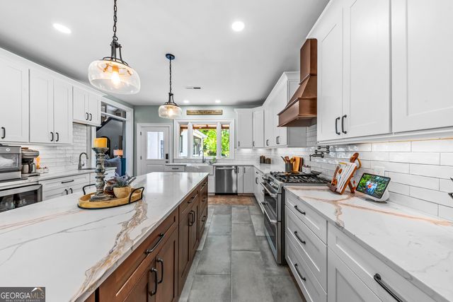 1110 Summit Circle, Watkinsville, GA 30677