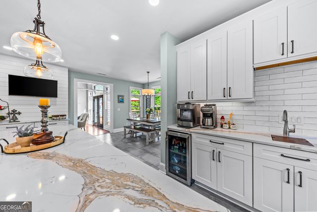 1110 Summit Circle, Watkinsville, GA 30677