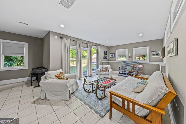 1110 Summit Circle, Watkinsville, GA 30677