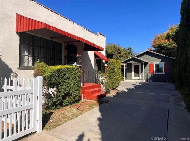 3527 E Del Mar Boulevard, Pasadena, CA 91107