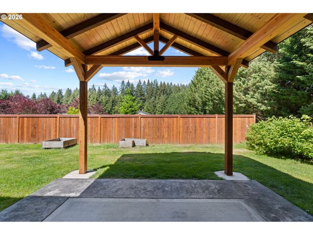 9816 Ne 322ND St, La Center, WA 98629