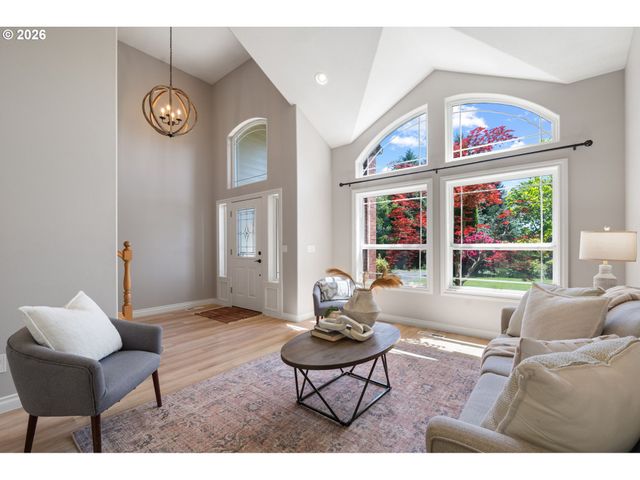 9816 Ne 322ND St, La Center, WA 98629