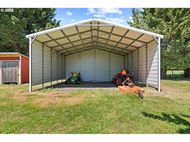 9816 Ne 322ND St, La Center, WA 98629