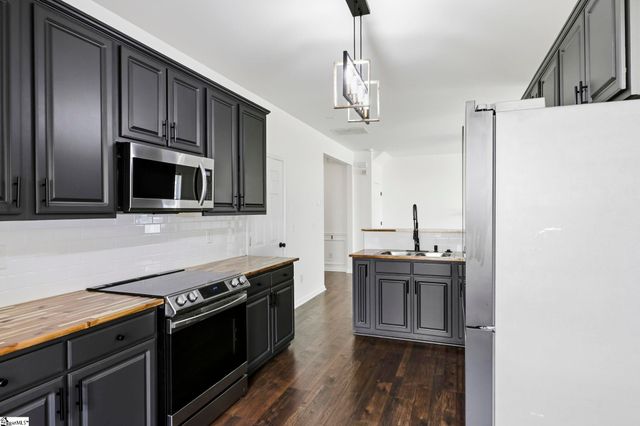 7 Ridgebrook Way, Greenville, SC 29605