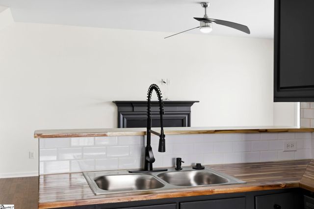 7 Ridgebrook Way, Greenville, SC 29605