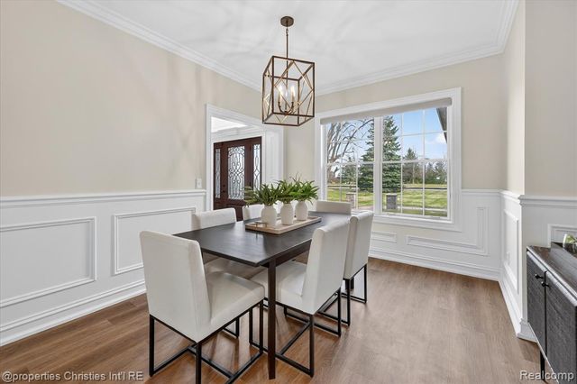 46625 Saltz Road, Canton, MI 48187