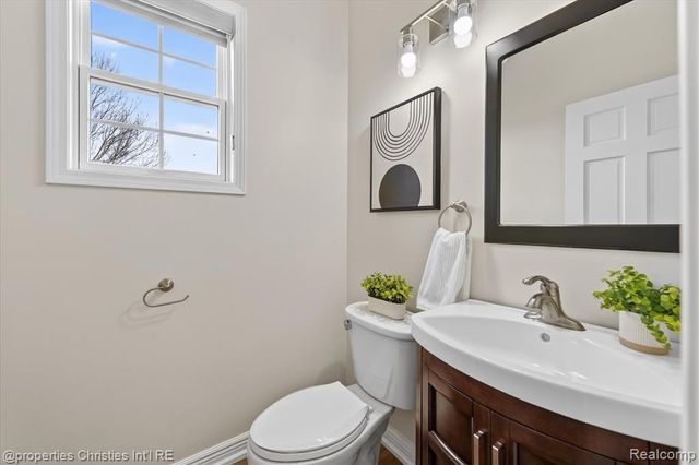 46625 Saltz Road, Canton, MI 48187