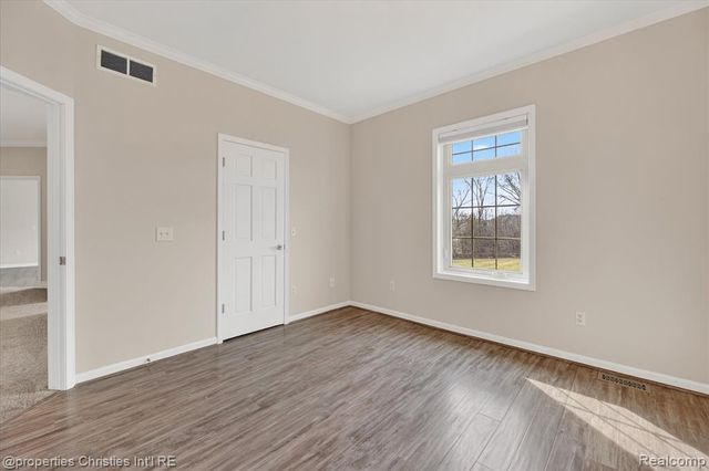 46625 Saltz Road, Canton, MI 48187