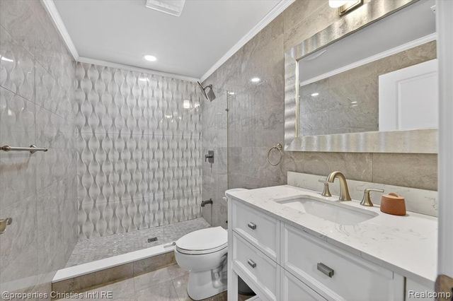 46625 Saltz Road, Canton, MI 48187