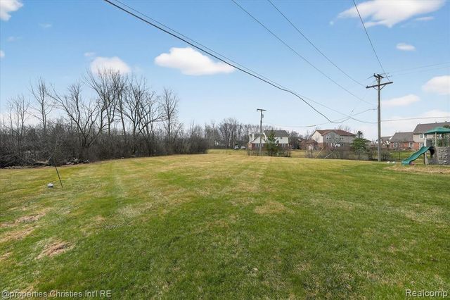 46625 Saltz Road, Canton, MI 48187