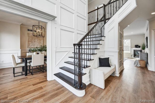 46625 Saltz Road, Canton, MI 48187