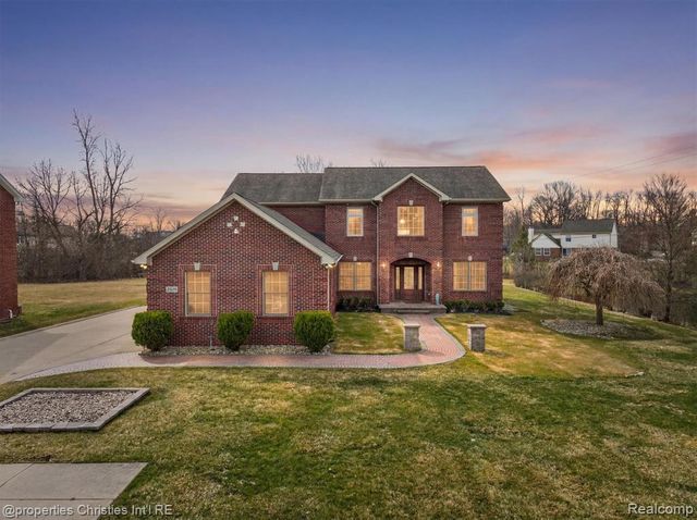 46625 Saltz Road, Canton, MI 48187