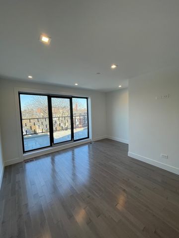 719 N Elizabeth Street 3S, Chicago, IL 60642