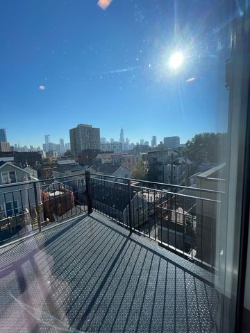 719 N Elizabeth Street 3S, Chicago, IL 60642