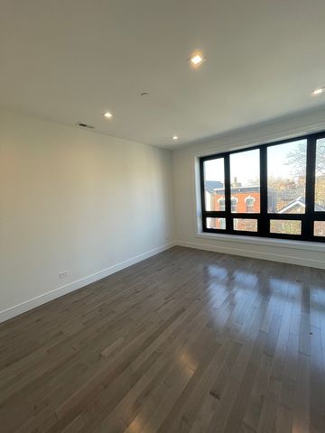 719 N Elizabeth Street 3S, Chicago, IL 60642