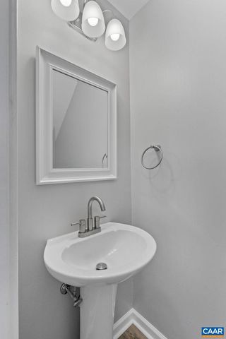 827 SAINT CLAIR AVE, Charlottesville, VA 22902